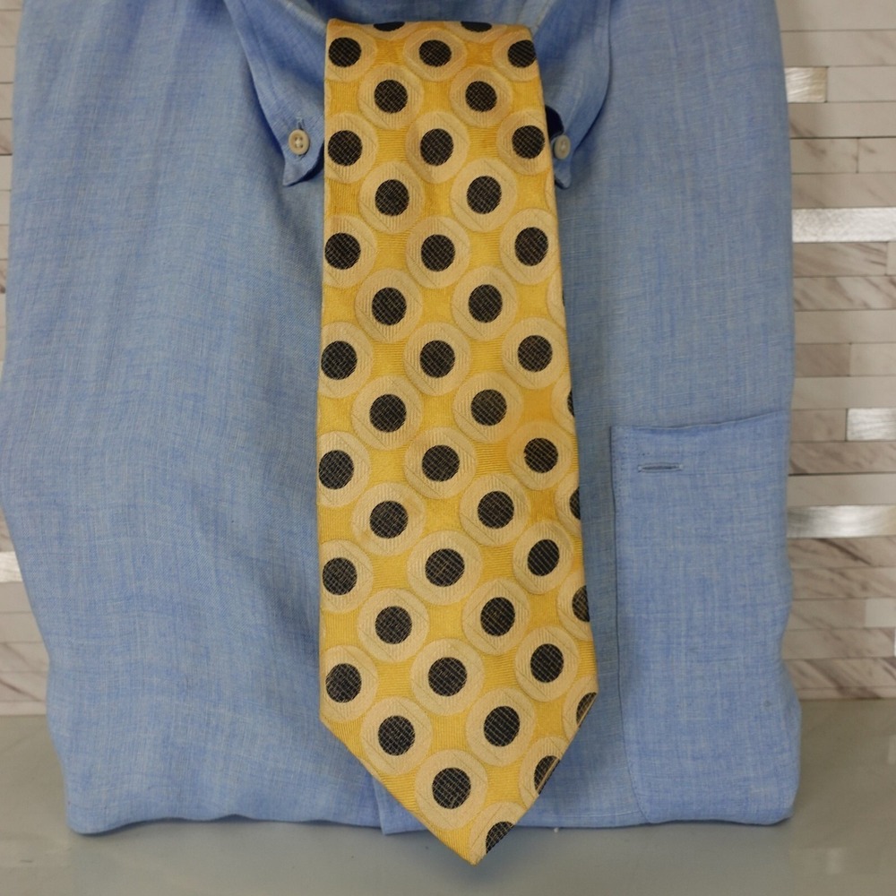 RIAN RUCCI Neck Tie Mens Yellow Black Silk Big Circle Bold Suit Light Fresh Cool